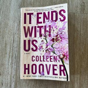 It Ends With Us by Colleen Hoover Paperback